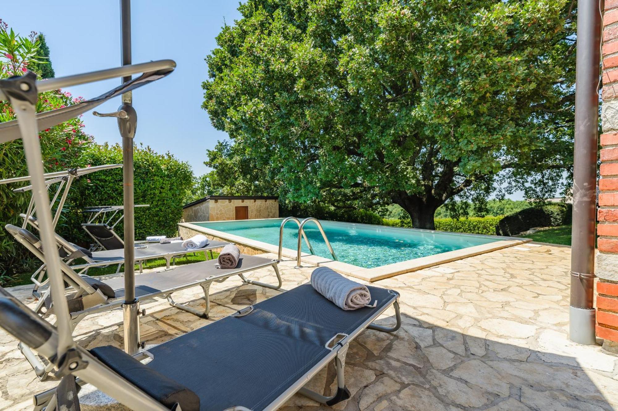 Villa Hrast Bacva Višnjan Dış mekan fotoğraf