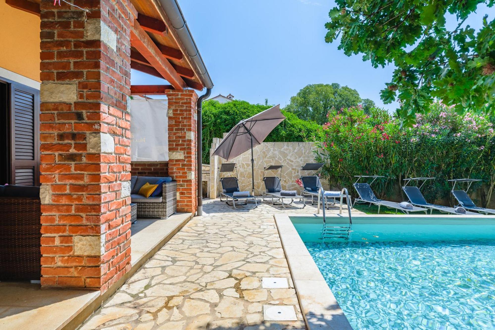 Villa Hrast Bacva Višnjan Dış mekan fotoğraf